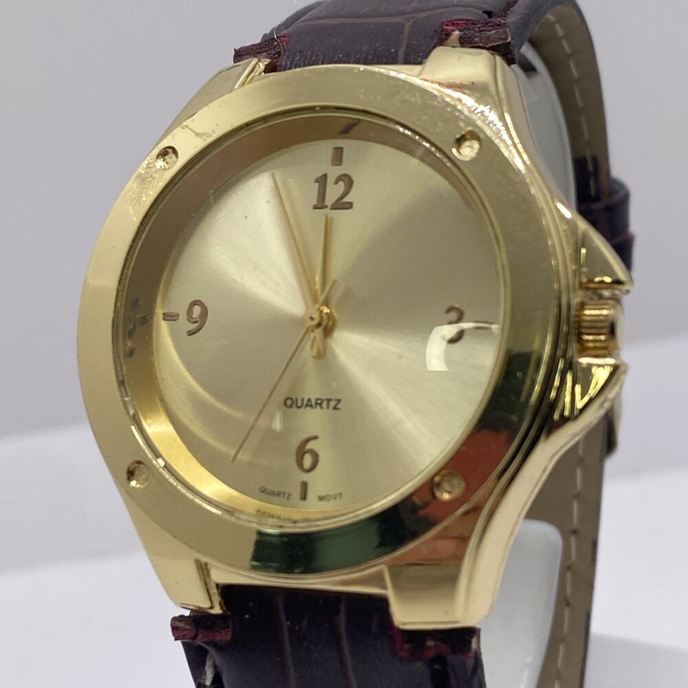 Mens Gold Tone Brown Leather Watch New Battery